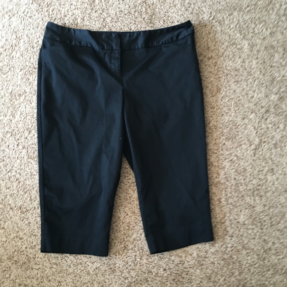 Worthington black crop pants - Picture 2 of 3